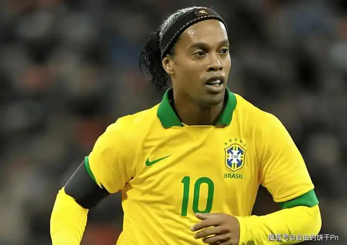 更象征着他 更象征着他